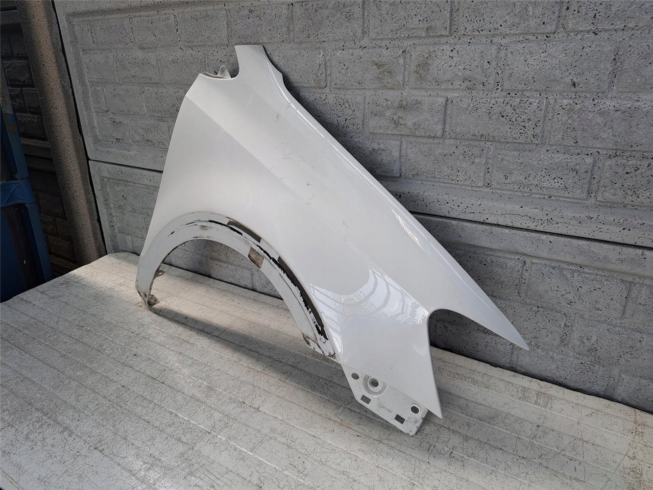 Aripa fata dreapta Volkswagen Vw Polo 6r0 2009 2017 - Image 2