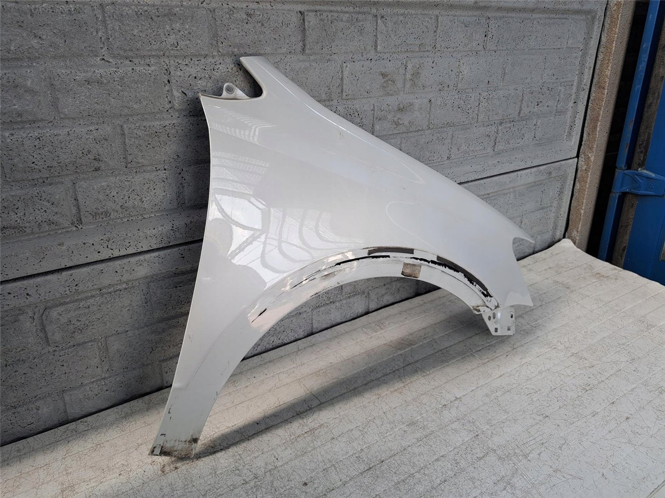 Aripa fata dreapta Volkswagen Vw Polo 6r0 2009 2017 - Image 3