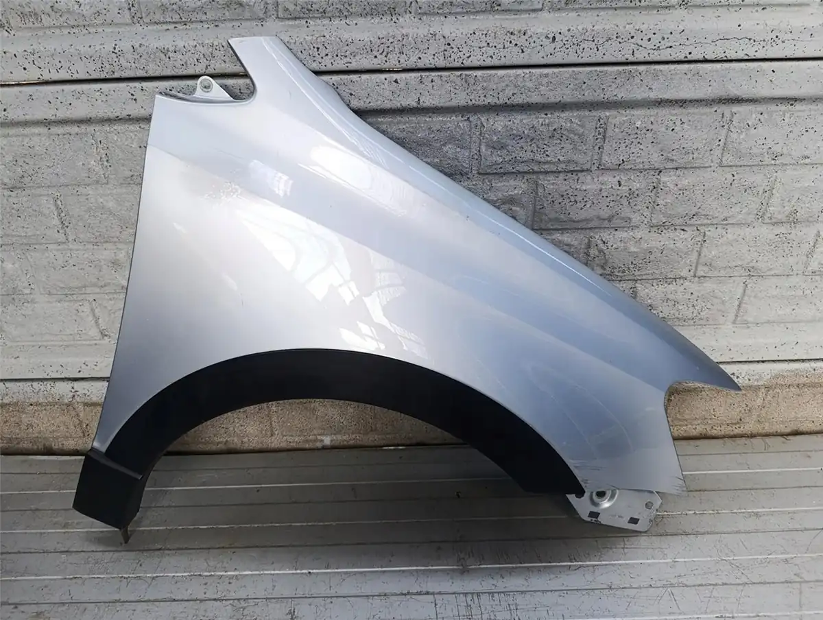 Aripa fata dreapta Volkswagen Vw Polo Cross 6r0 2009 2017
