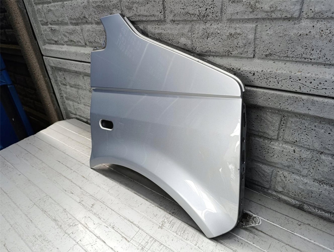 Aripa fata dreapta Volkswagen Vw T5 T6 2003 2016 - Image 2