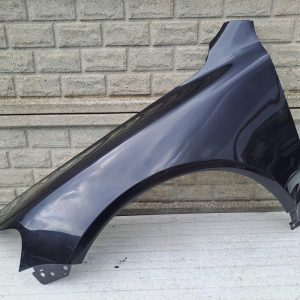 Aripa fata stanga Volkswagen Vw Touareg I 7l 2002 2007