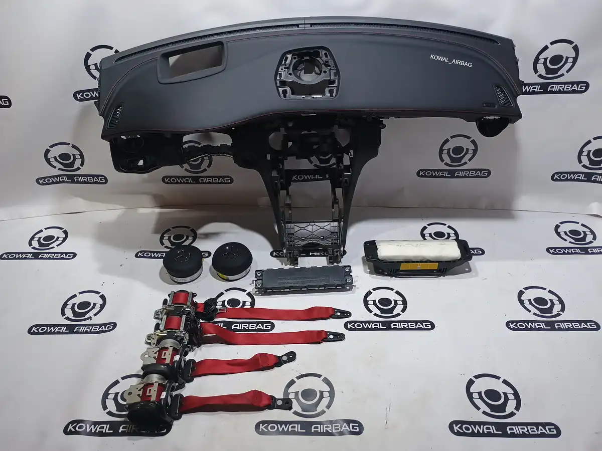 plansa bord mercedes-benz w205
