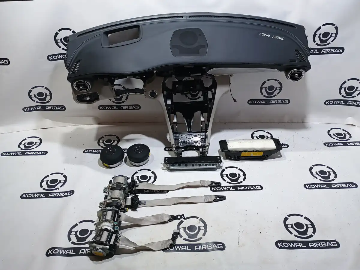 plansa bord mercedes-benz w205
