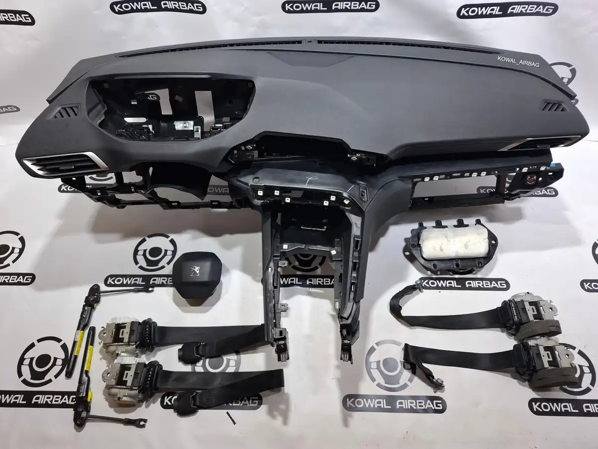 plansa bord peugeot 5008
