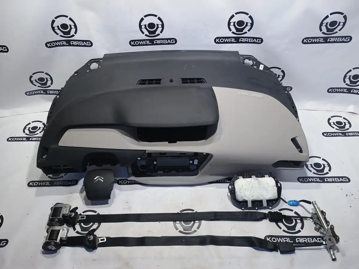 plansa bord citroen c4