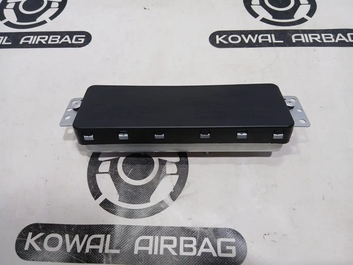 airbag genunchi mercedes-benz w167