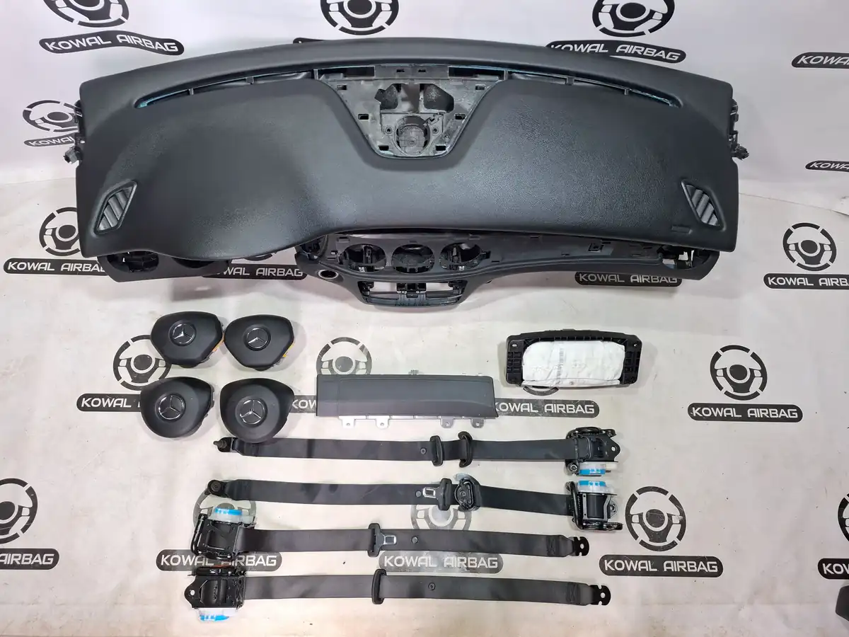 plansa bord mercedes-benz w176