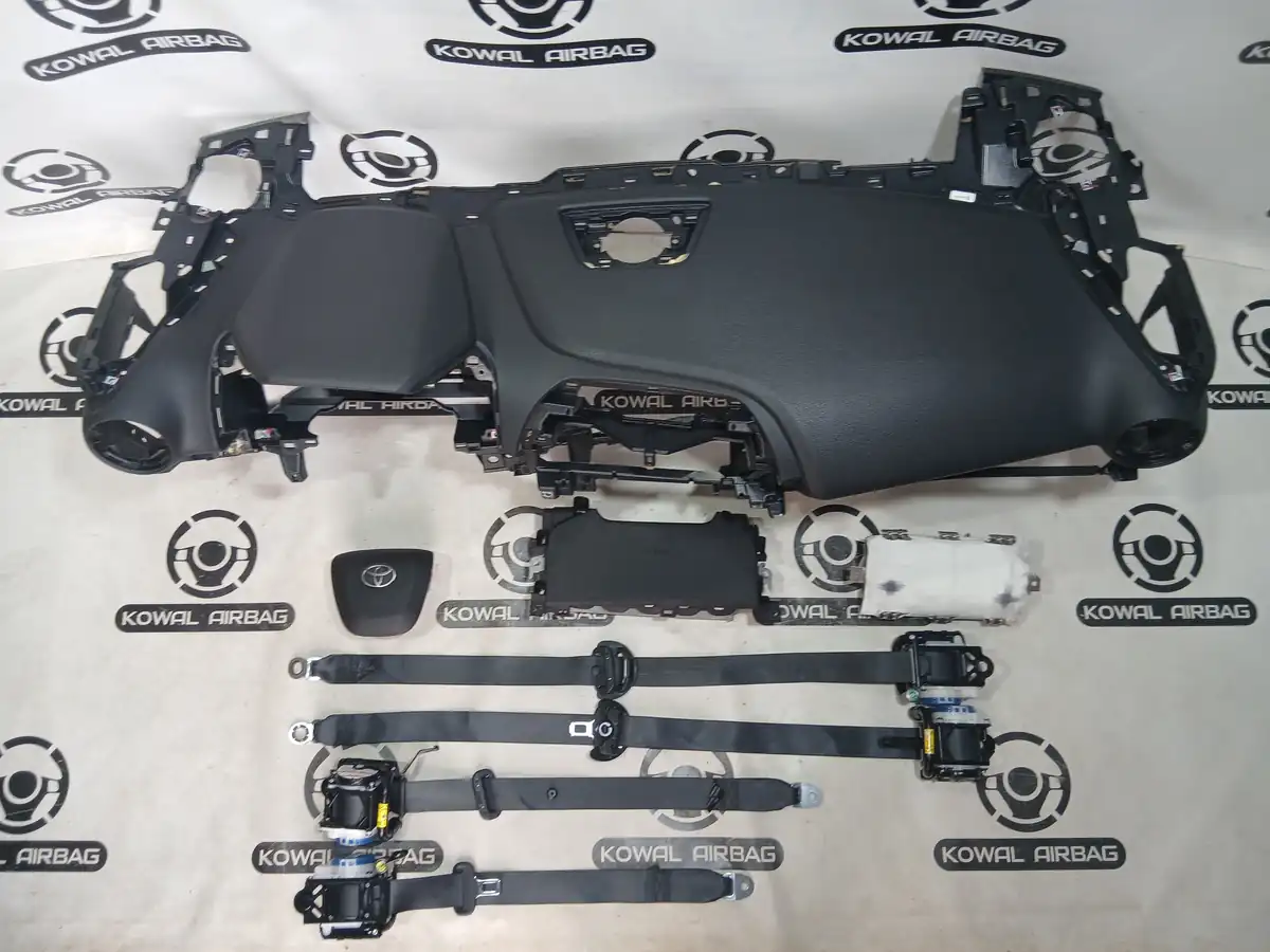 plansa bord toyota chr