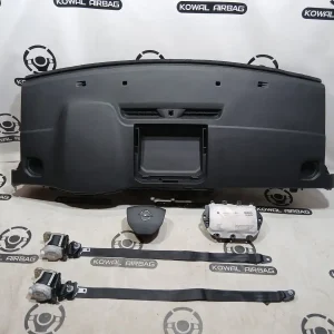 plansa bord opel vivaro
