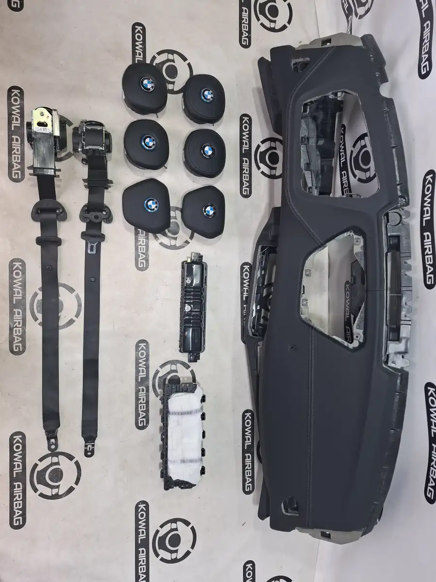 plansa bord bmw