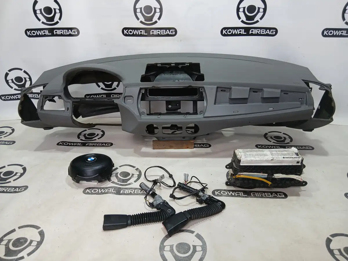 plansa bord bmw z4