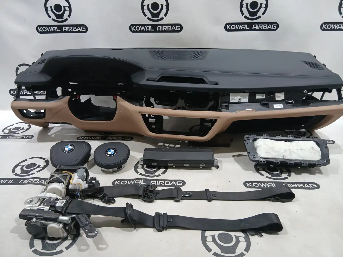 plansa bord bmw g11