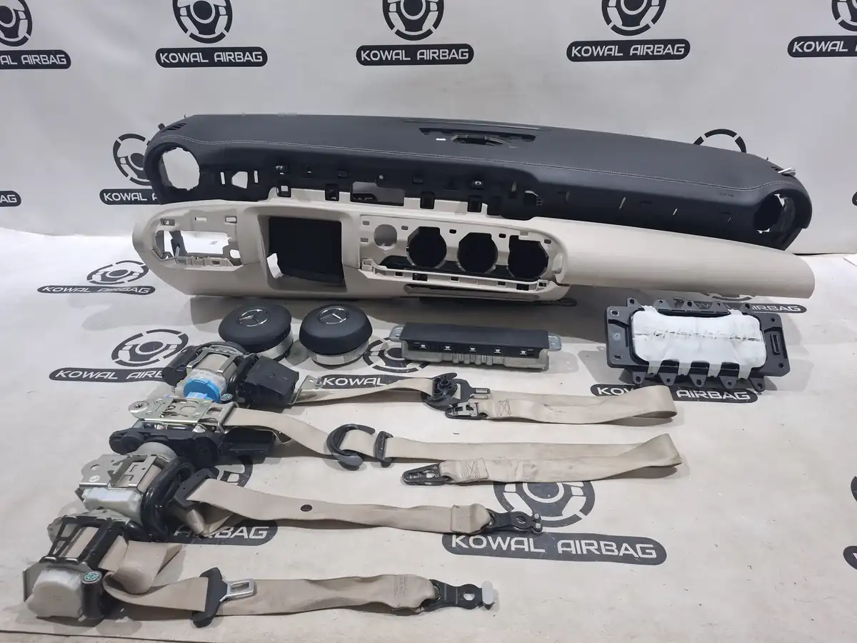 plansa bord mercedes-benz w177