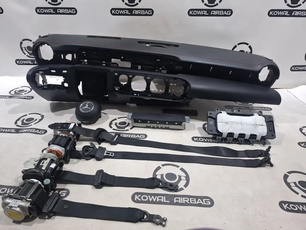 plansa bord mercedes-benz w177
