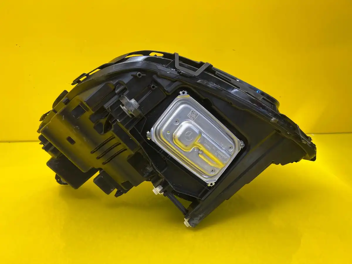 Far Dreapta Mercedes E-Class W213 Lift Full LED