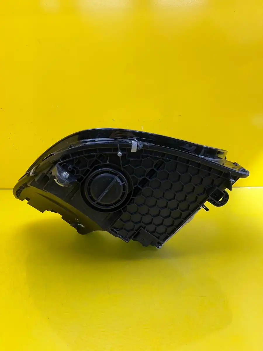Far Dreapta Mercedes C-Class W206 Full LED
