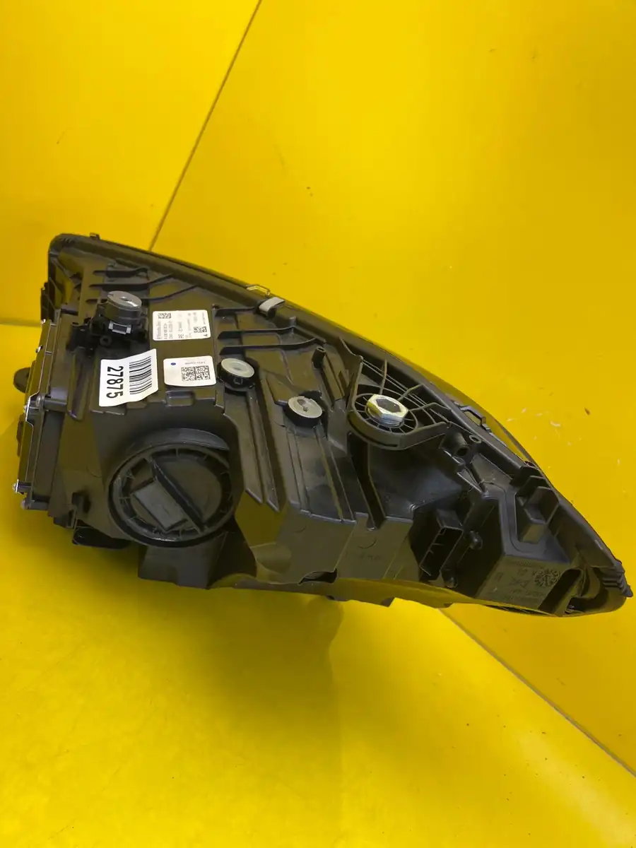 Far Dreapta Mercedes C-Class W206 Full LED