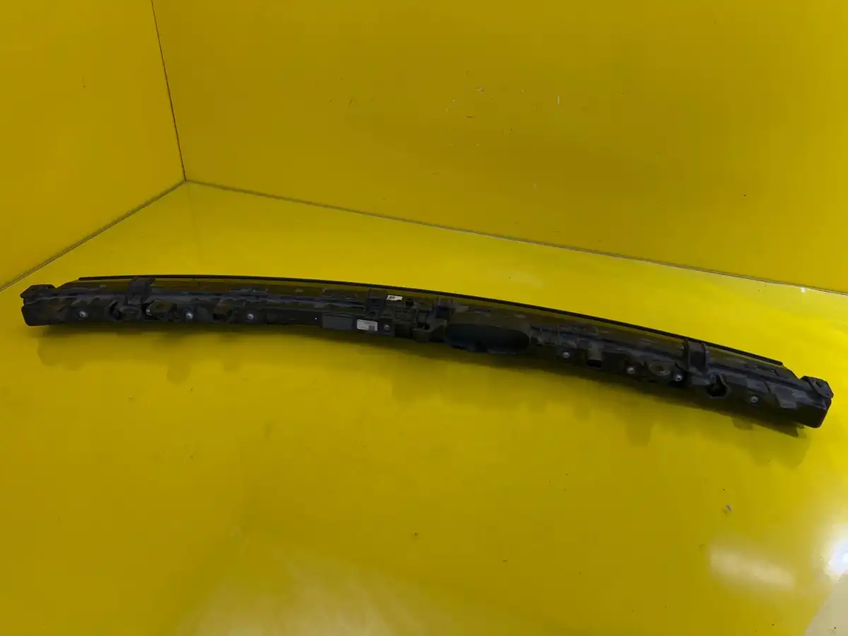 Far Mercedes EQC 293 LED