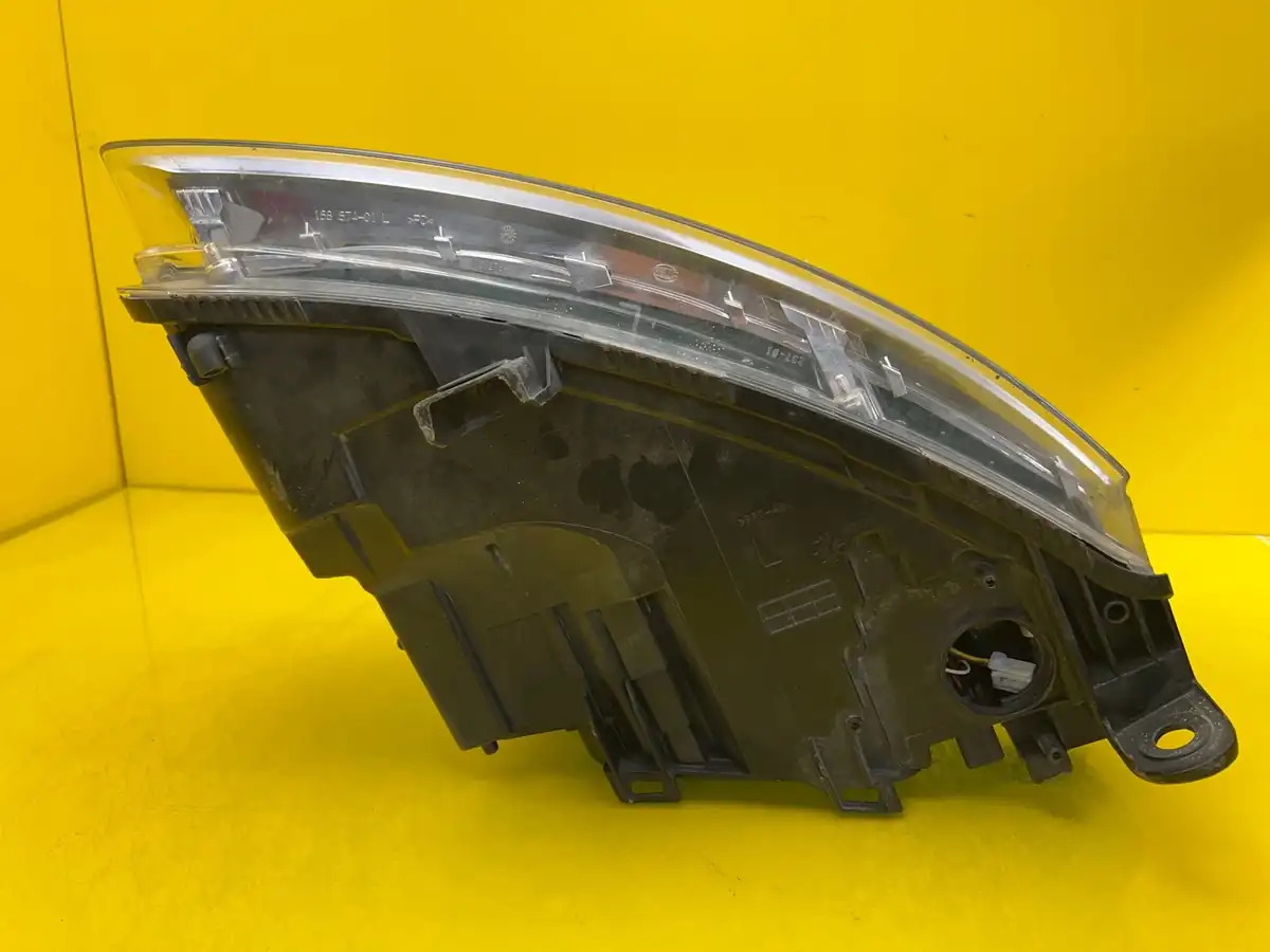 Far Audi A6 C6 Lift Bixenon