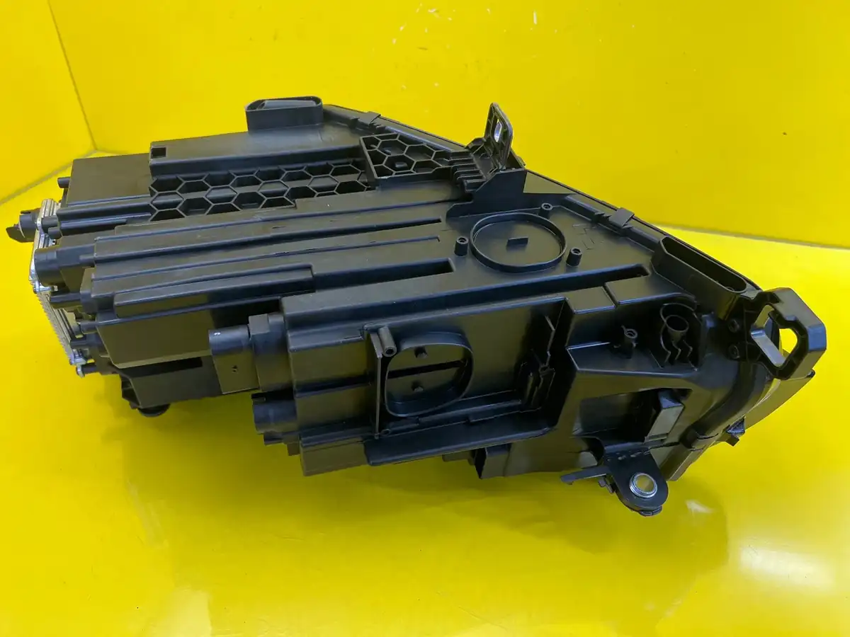 Far Dreapta VW Tiguan 3 III 571 Full LED