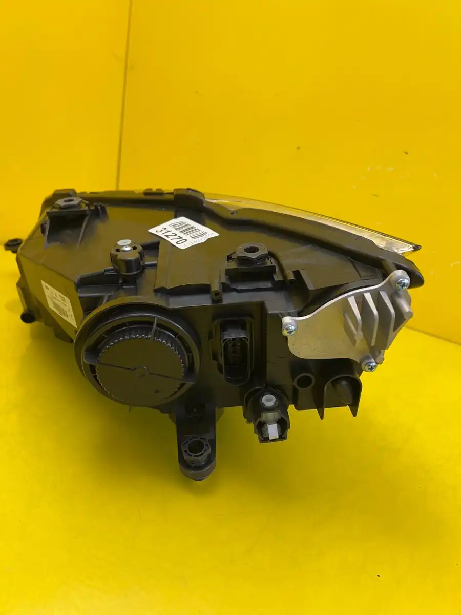 Far Seat Leon III 3 5f Full LED