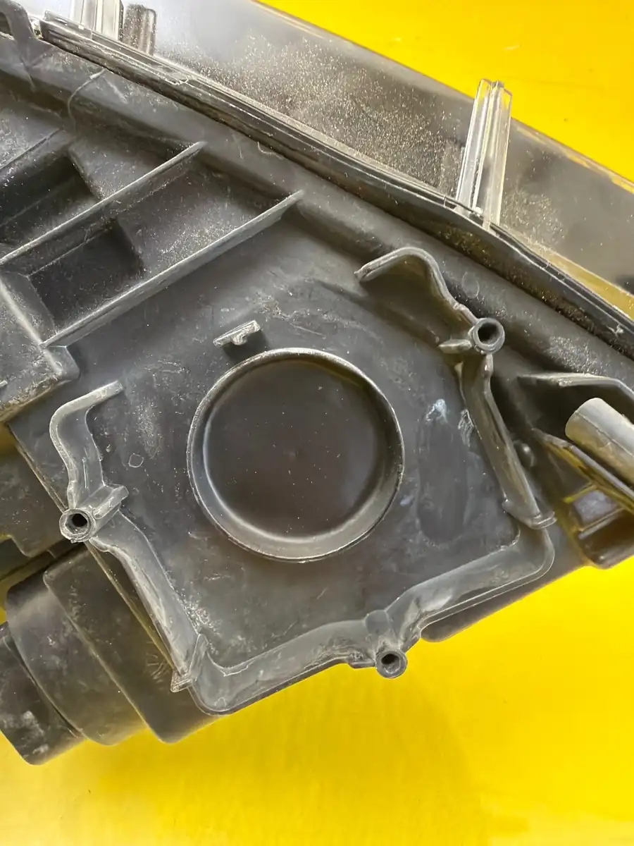 Far Dreapta VW Passat Cc Lift 11 Xenon