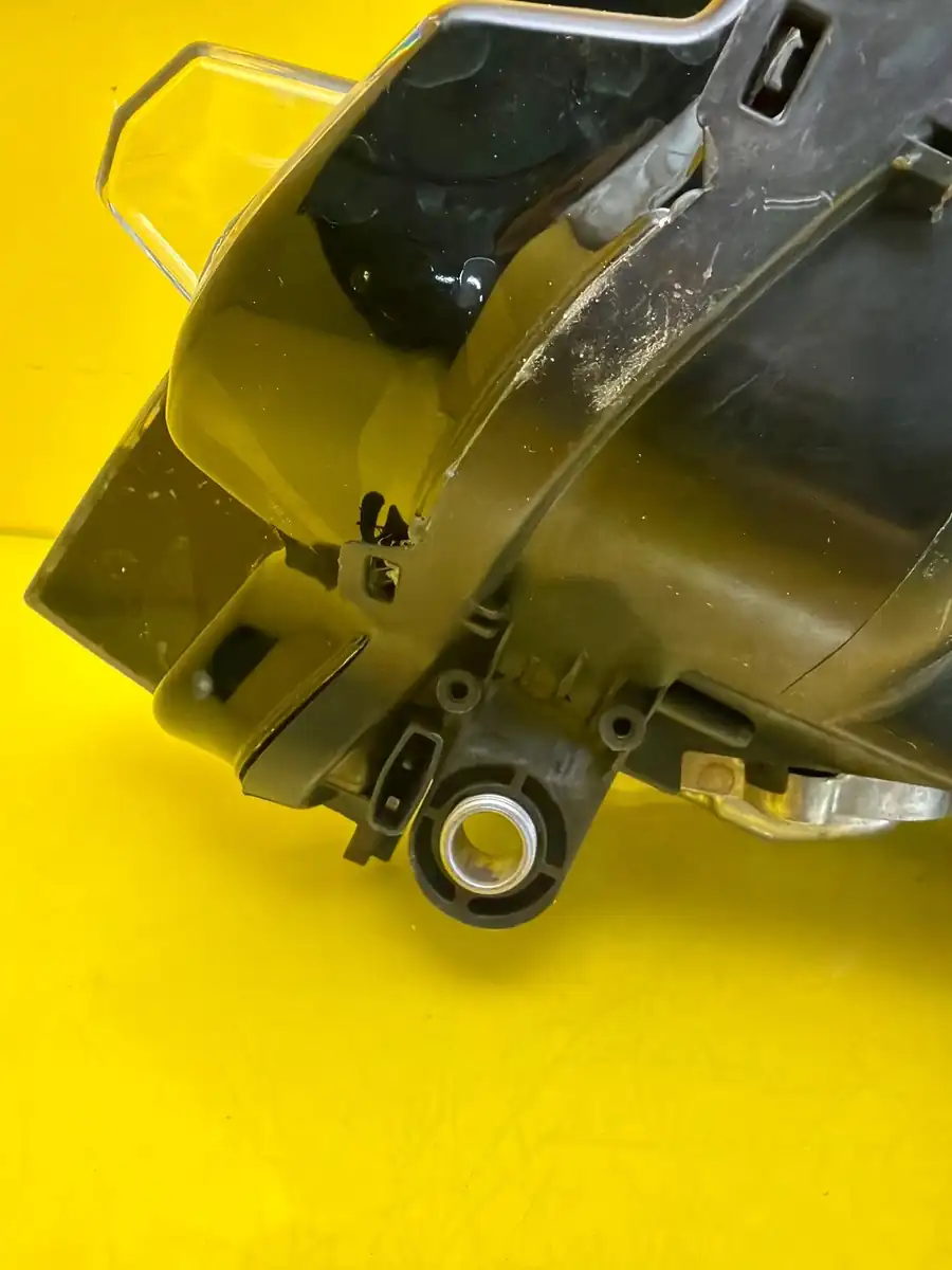 Far VW Golf Sportsvan Lift LED