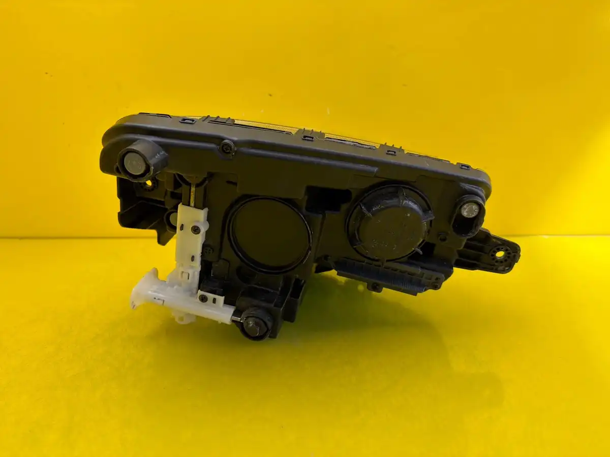Far Dreapta Hyundai Kona II 23- Full LED