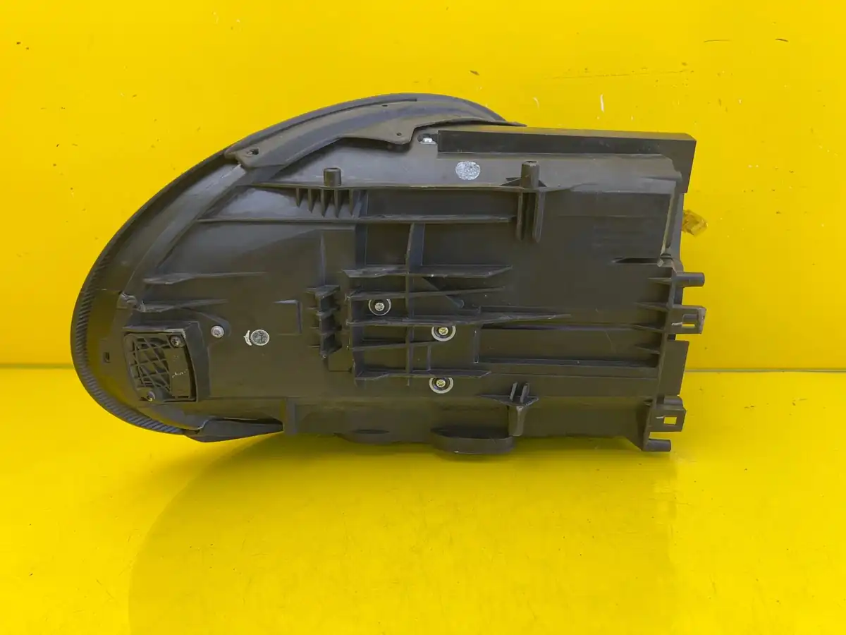 Far Porsche Carrera 911 997 Bixenon