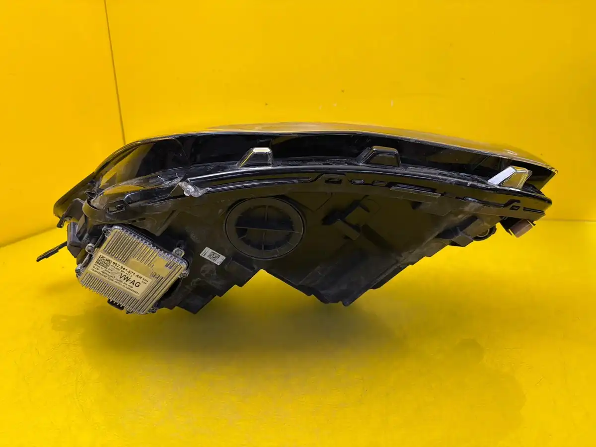 Far Dreapta VW Golf VIII Gte Usa Matrix Full LED