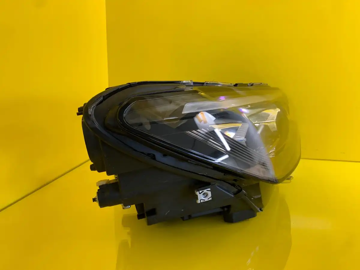 Far Dreapta VW Tiguan 3 III 571 Full LED