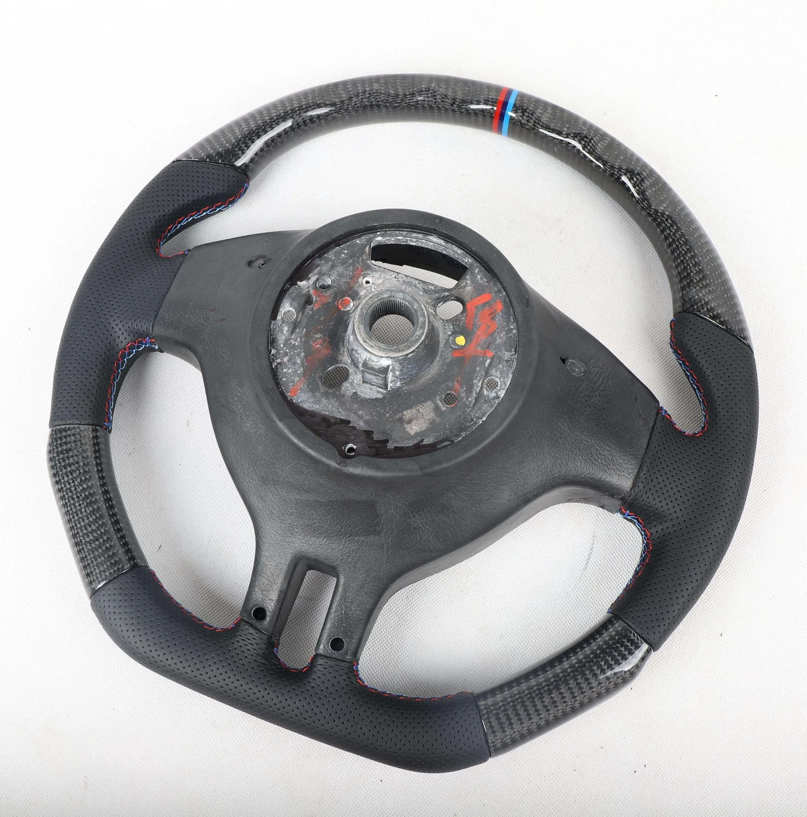 Volan Carbon BMW