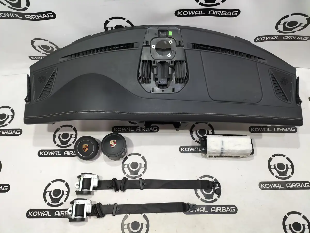 plansa bord porsche