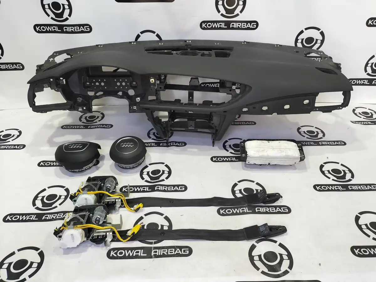 plansa bord audi a7