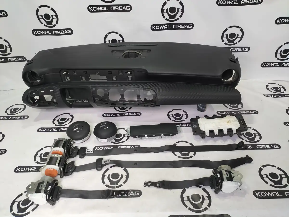 plansa bord mercedes-benz w177
