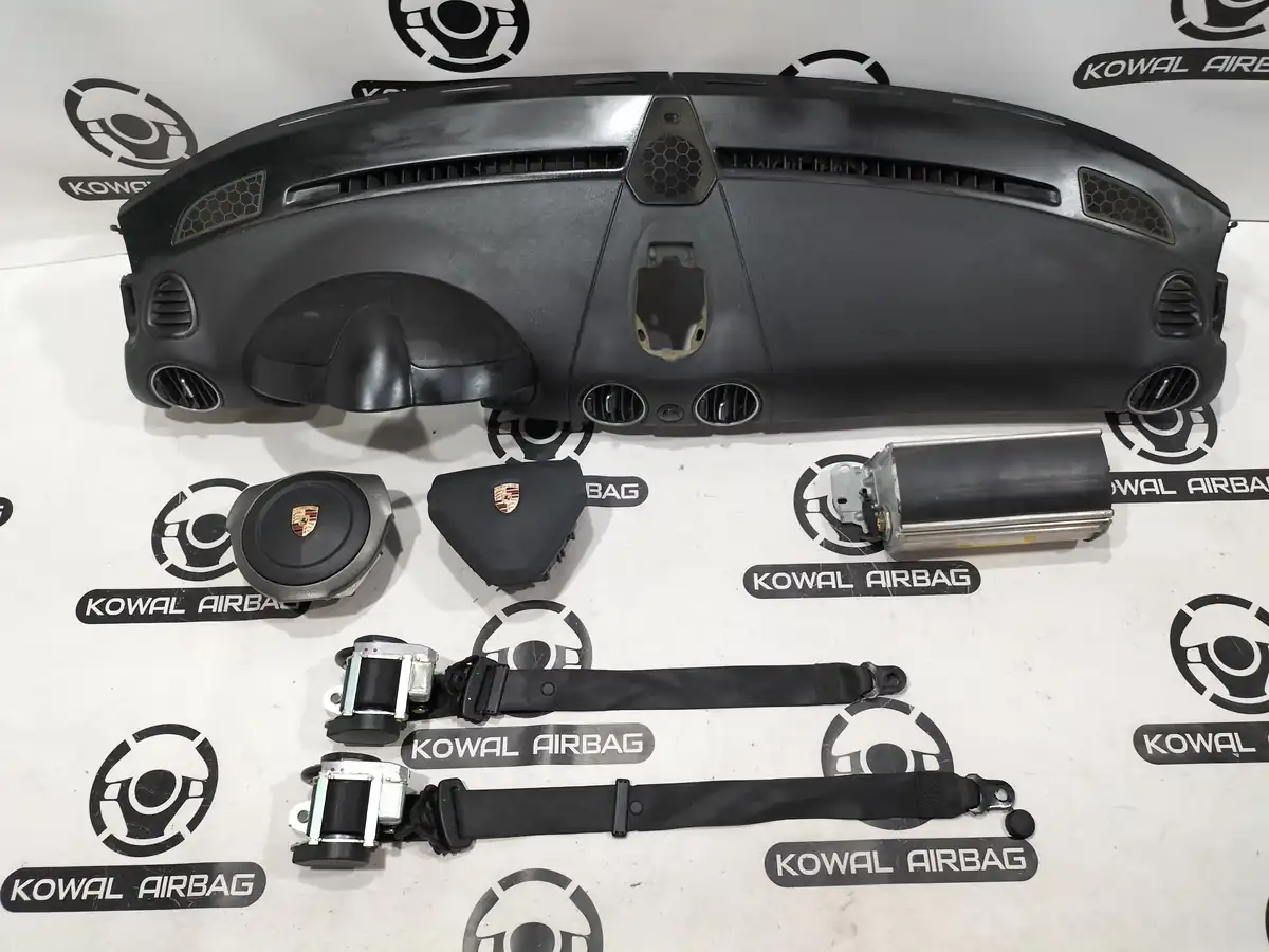 plansa bord porsche boxter