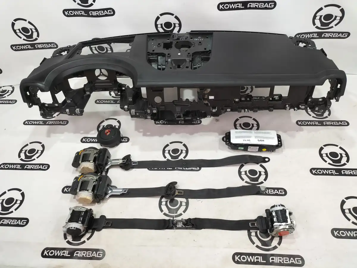 plansa bord porsche 9y1