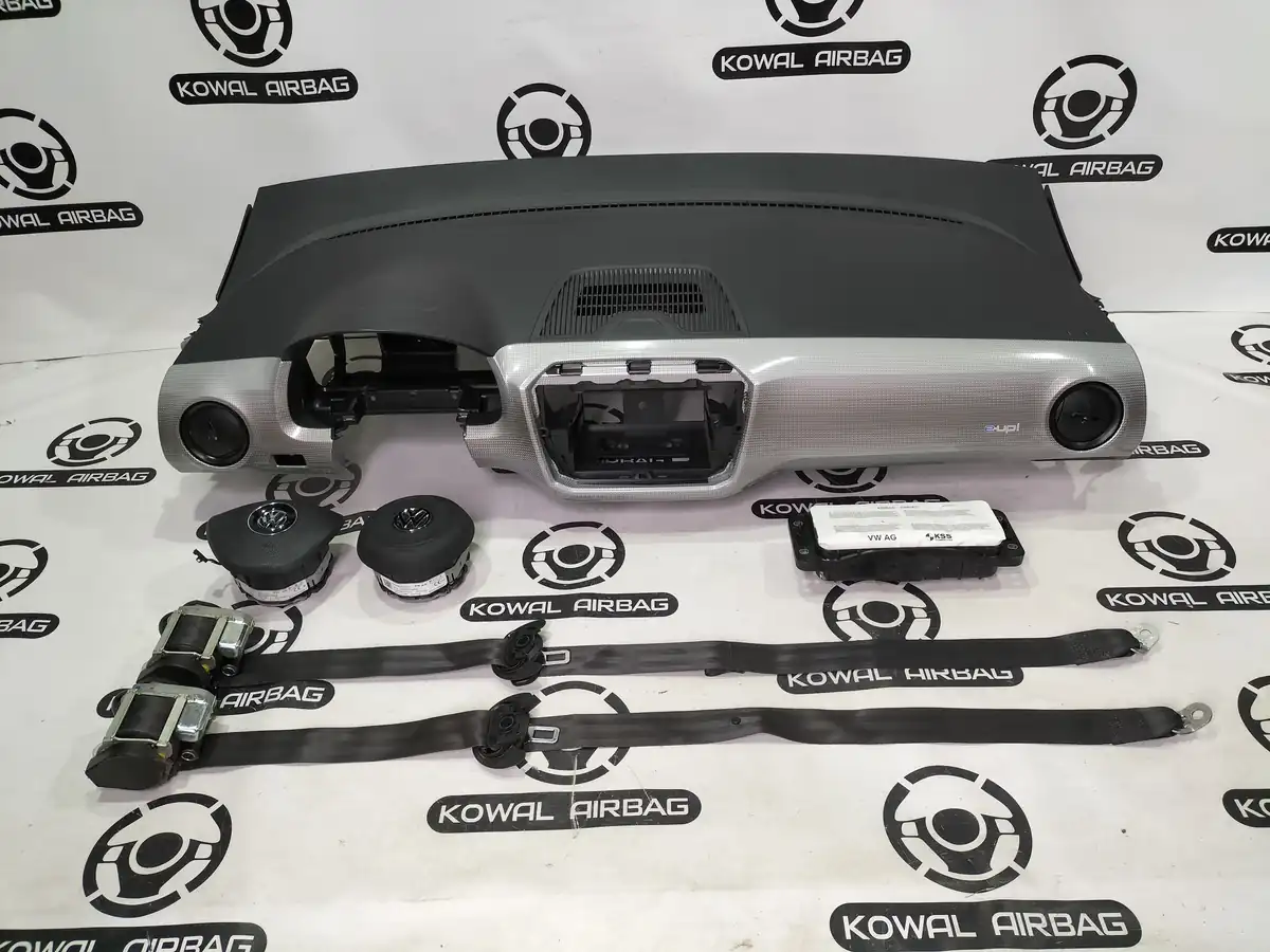 plansa bord volkswagen up