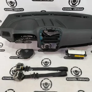 plansa bord opel combo