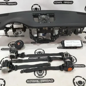 plansa bord porsche macan