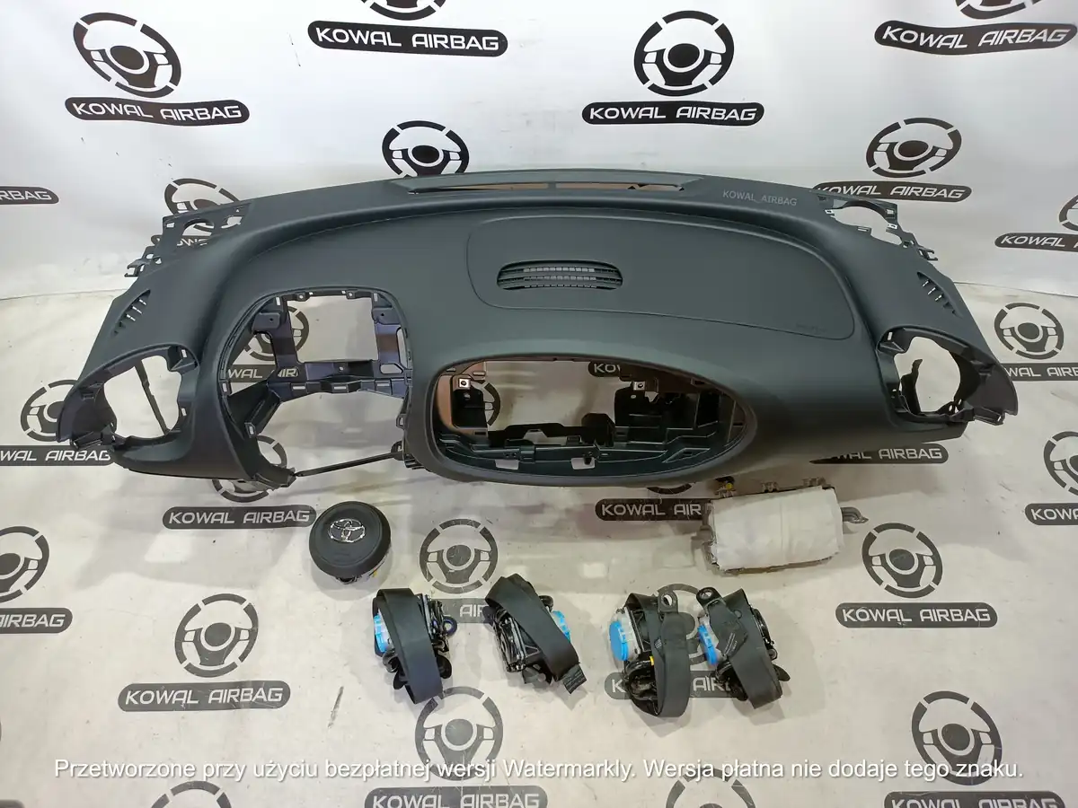 plansa bord toyota aygo