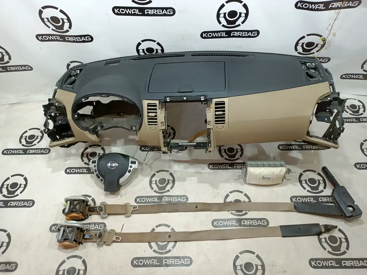 plansa bord nissan t31