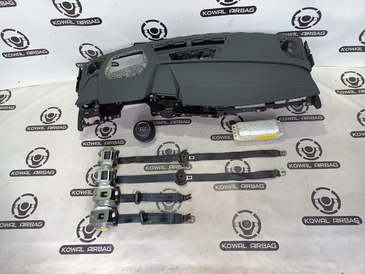 plansa bord audi a3