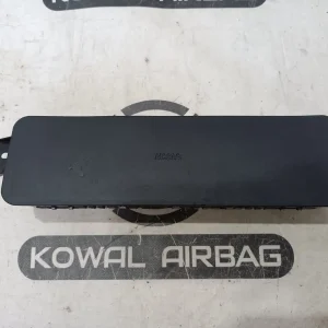 airbag genunchi bmw g20