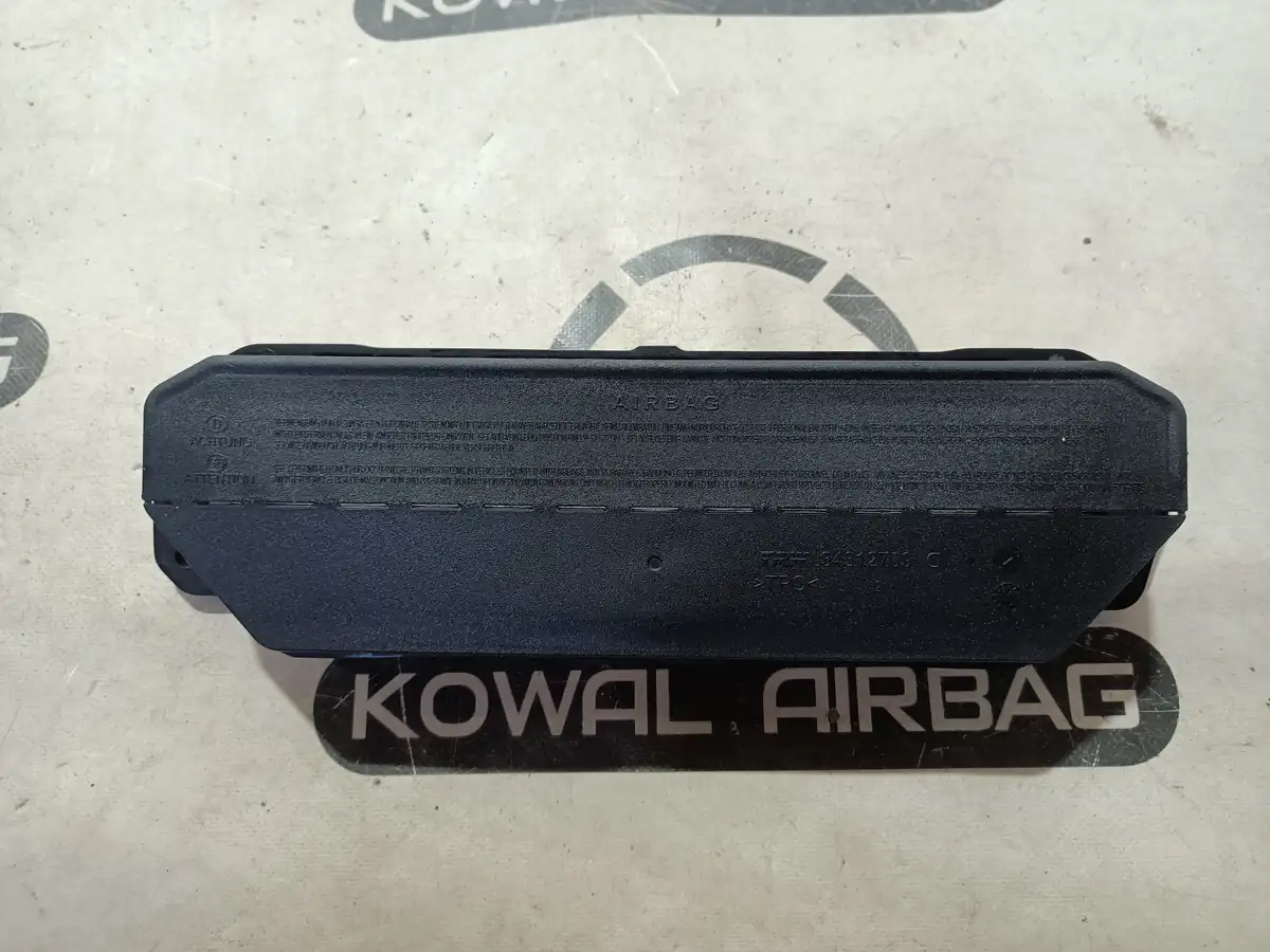 airbag genunchi mercedes-benz w206