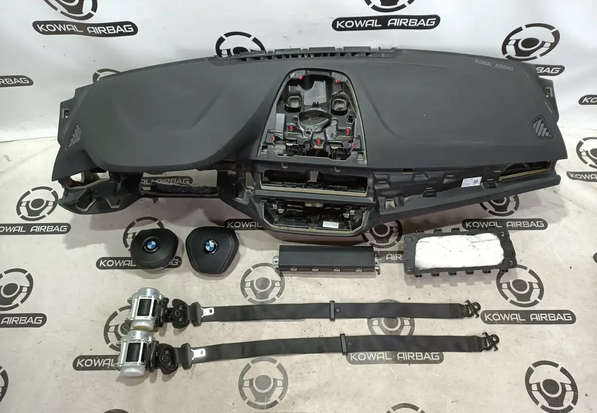 plansa bord bmw g30