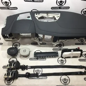 plansa bord volvo v90