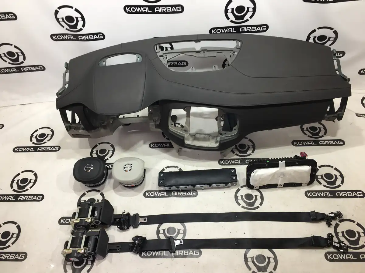 plansa bord volvo xc90