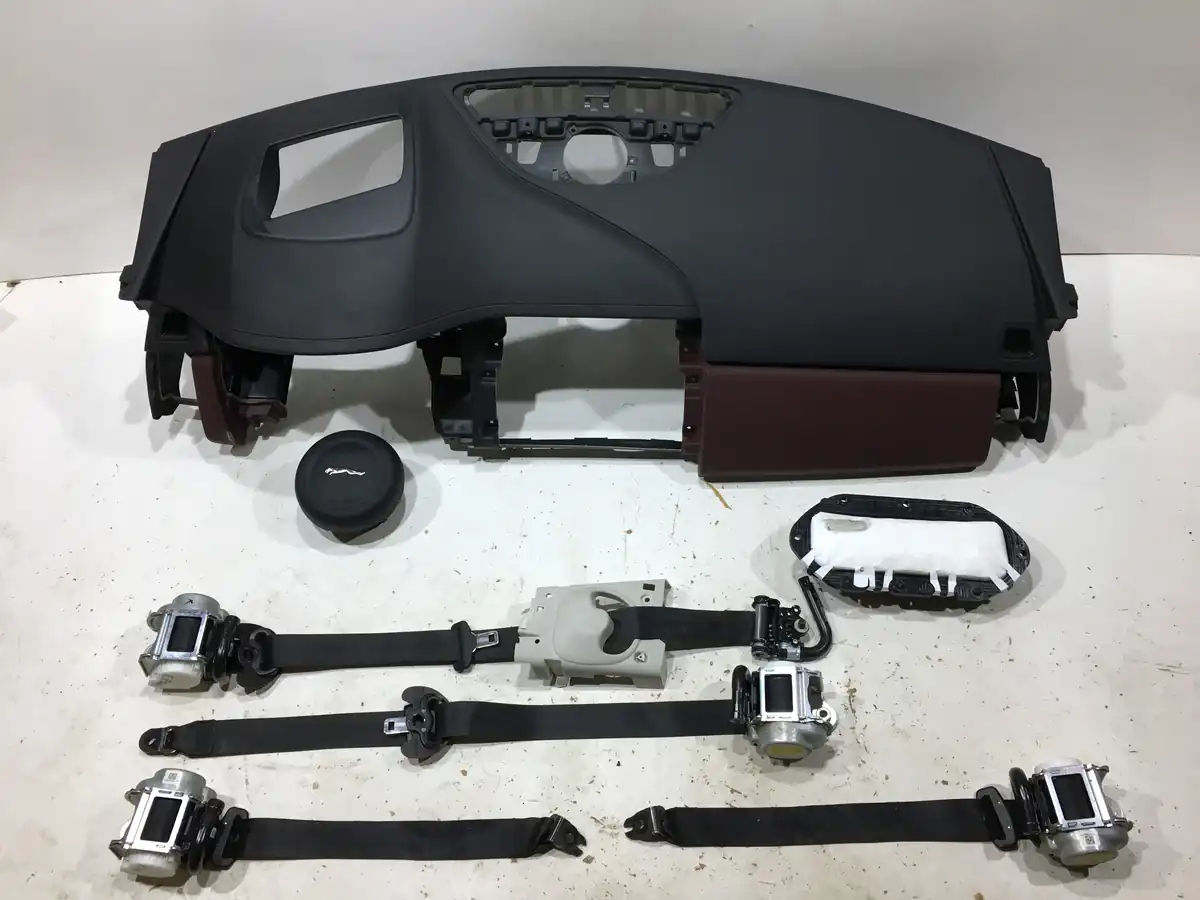 plansa bord jaguar