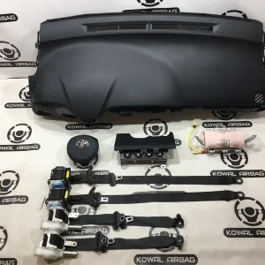 plansa bord toyota yaris